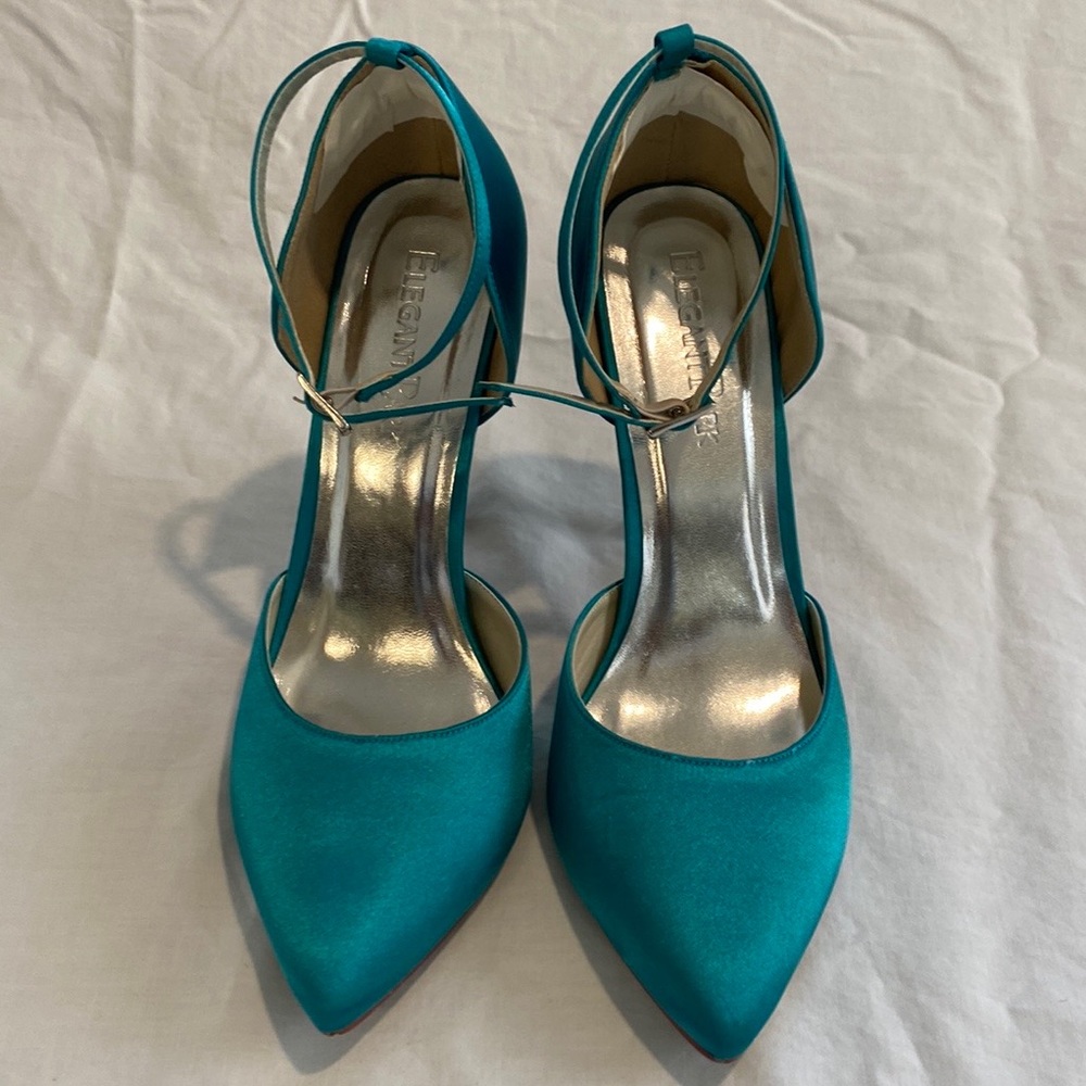 Elegant Park high heel , turquoise color, size 8.5,